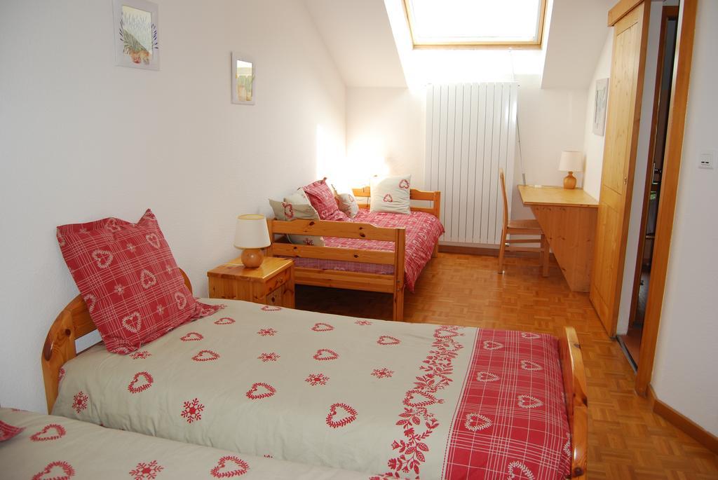 רמירמון Chambre D'Hotes Kieffer Le Grand Bienfaisy חדר תמונה