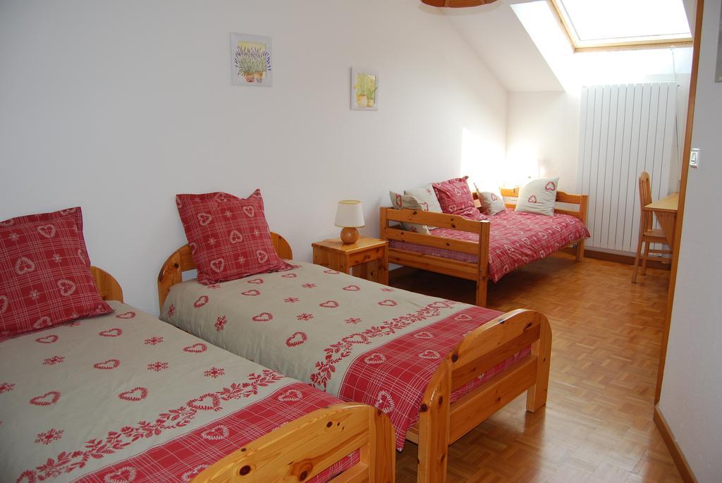 רמירמון Chambre D'Hotes Kieffer Le Grand Bienfaisy חדר תמונה